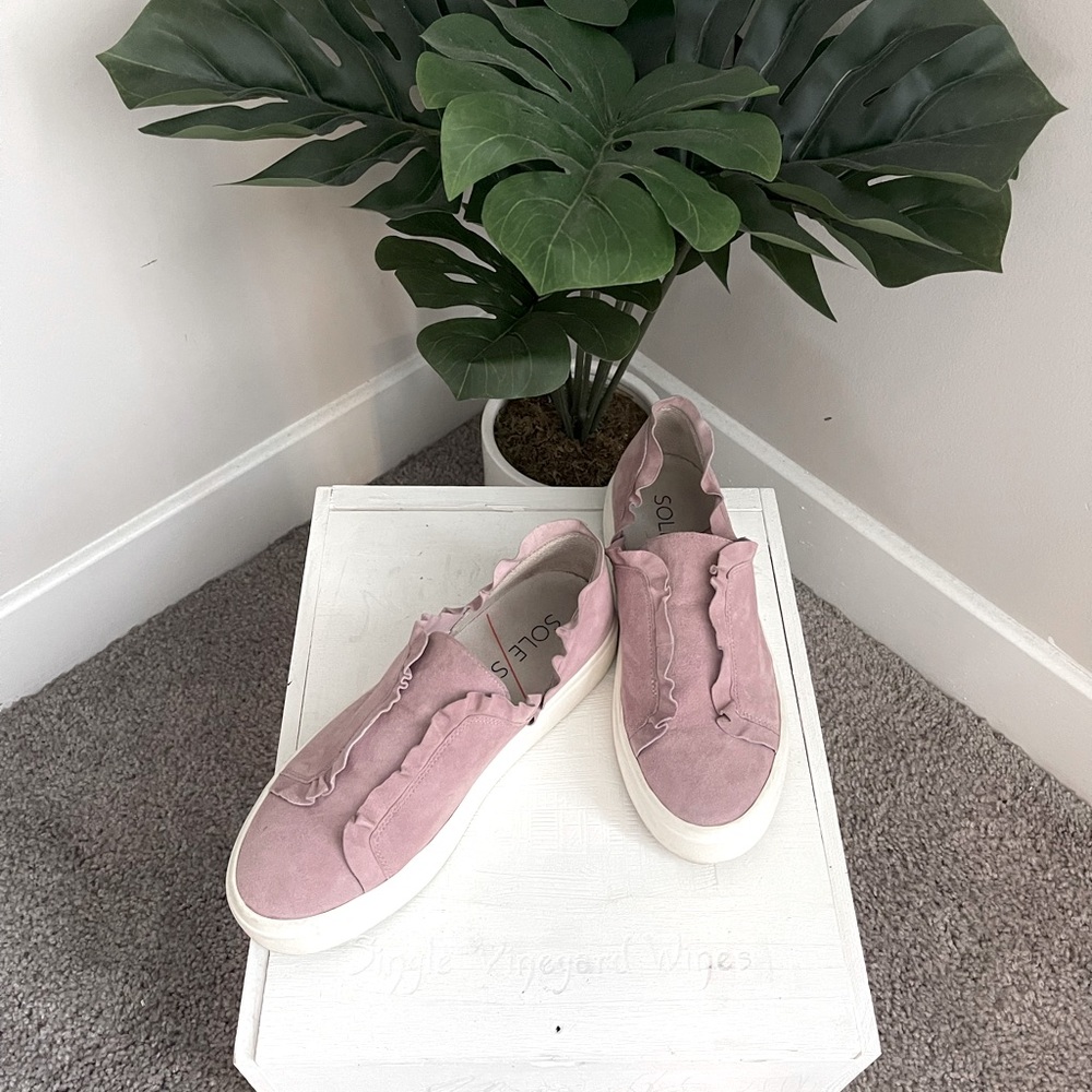 Mauve Sole Society sneakers